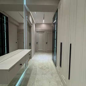 In Baku nan m² apartment is for sale - Image 2