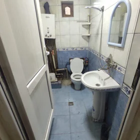 In Binəqədi rayonu 35.0 m² house with 2.0 rooms is for rent - Image 7