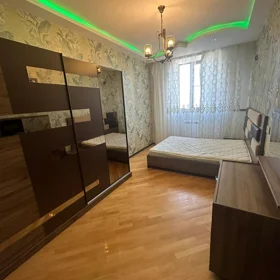 In Baku 140.0 m² apartment is for rent - Image 5