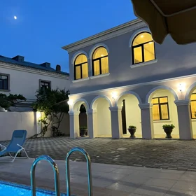 In Xəzər rayonu 300.0 m² house with 6.0 rooms is for sale - Image 3