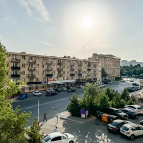 In Baku 165.0 m² apartment is for sale - Image 9