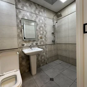 In Khirdalan 60.0 m² apartment is for sale - Image 9