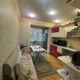 In Baku 80.0 m² apartment is for sale - Image 3