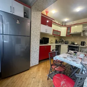 In Baku 80.0 m² apartment is for sale - Image 5