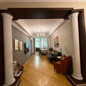 In Baku 102.0 m² apartment is for sale - Image 3
