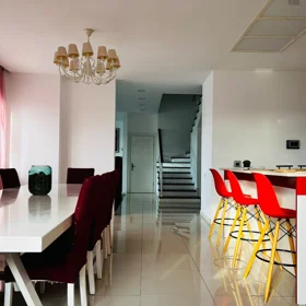 In Xətai rayonu 224.0 m² apartment is for sale - Image 8