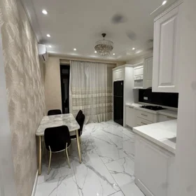 In Baku 150.0 m² apartment is for rent - Image 6