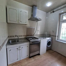 In Baku 90.0 m² apartment is for sale - Image 7
