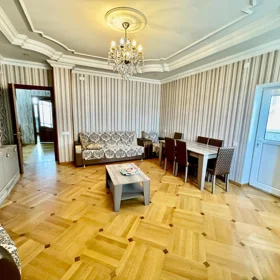 In Baku 125.0 m² apartment is for sale - Image 3