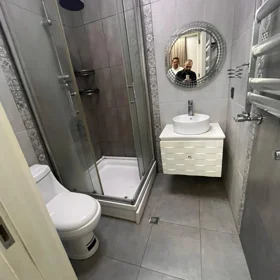 In Baku 135.0 m² apartment is for rent - Image 2