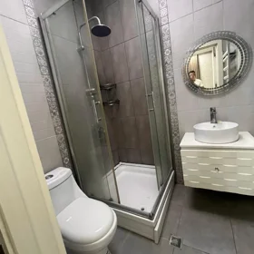 In Baku 135.0 m² apartment is for rent - Image 10