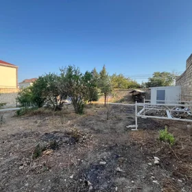 In Baku nan acre land is for sale - Image 2