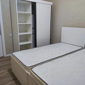 In Baku 110.0 m² apartment is for sale - Image 2
