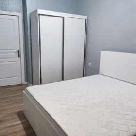 In Baku 110.0 m² apartment is for sale - Image 9