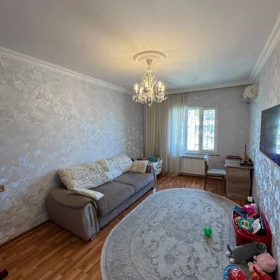 In Baku 60.0 m² apartment is for sale - Image 3