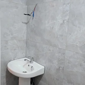 In Baku 72.0 m² apartment is for sale - Image 6