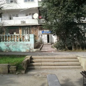In Binəqədi rayonu 23.0 m² commercial is for sale - Image 4