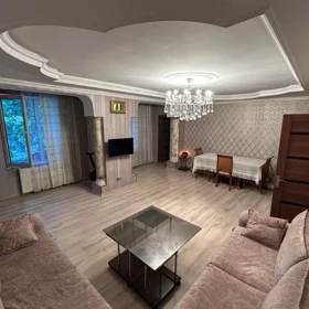 In Binəqədi rayonu 105.0 m² apartment is for sale - Image 4
