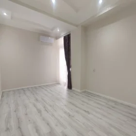 In Baku 80.0 m² apartment is for sale - Image 8