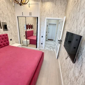 In Baku 70.0 m² apartment is for rent - Image 3