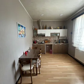 In nan 285.0 m² house with 4.0 rooms is for sale - Image 2