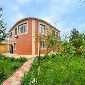 In nan 176.0 m² house with 4.0 rooms is for sale - Image 3