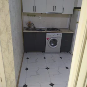 In Khirdalan 70.0 m² apartment is for rent - Image 4