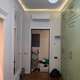 In Baku 75.0 m² apartment is for rent - Image 3