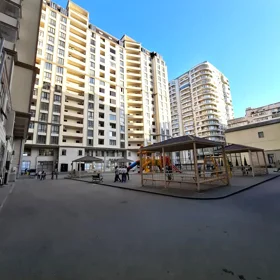 In Baku 71.0 m² apartment is for sale - Image 2