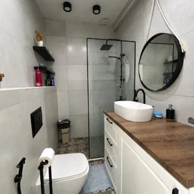 In Baku 71.0 m² apartment is for sale - Image 9