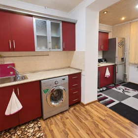 In Baku 85.0 m² apartment is for sale - Image 8