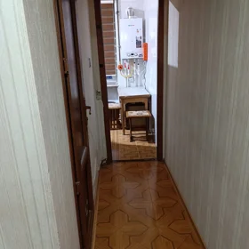 In Baku 70.0 m² apartment is for rent - Image 6