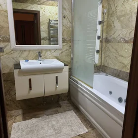 In Baku 120.0 m² apartment is for rent - Image 8