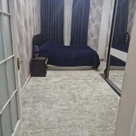 In Baku 70.0 m² apartment is for sale - Image 4