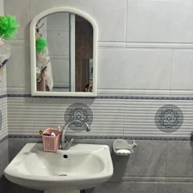 In Baku 60.0 m² apartment is for sale - Image 4