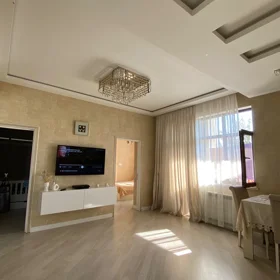 In Baku 81.0 m² apartment is for rent - Image 4