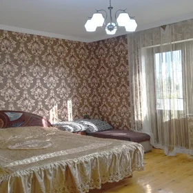 In nan 285.0 m² house with 5.0 rooms is for sale - Image 2