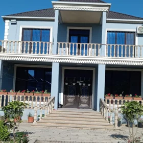 In nan 285.0 m² house with 5.0 rooms is for sale - Image 8