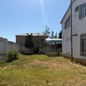 In nan 135.0 m² house with 4.0 rooms is for sale - Image 8