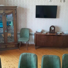 In Baku 70.0 m² apartment is for rent - Image 5