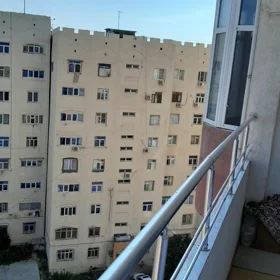 In Baku 70.0 m² apartment is for rent - Image 8