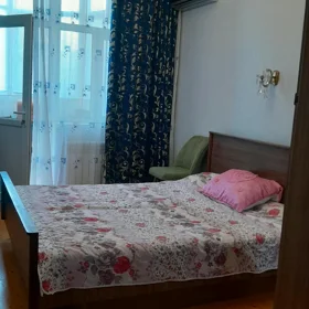 In Baku 70.0 m² apartment is for rent - Image 9