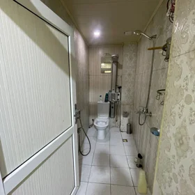 In nan 165.0 m² house with 5.0 rooms is for sale - Image 9