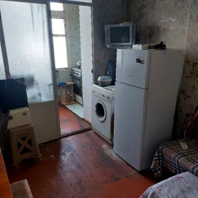 In Baku 56.0 m² apartment is for sale - Image 4