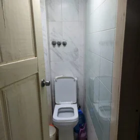 In Baku 56.0 m² apartment is for sale - Image 6