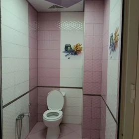 In Baku 125.0 m² apartment is for rent - Image 6