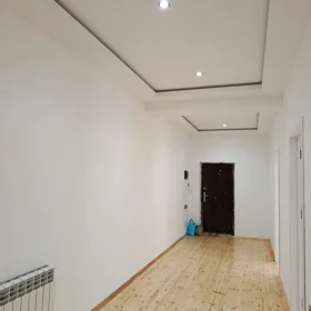 In Baku 125.0 m² apartment is for rent - Image 8