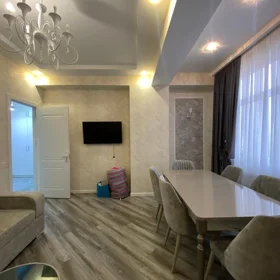 In Baku 90.0 m² apartment is for rent - Image 4