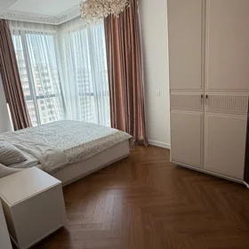 In Baku 120.0 m² apartment is for sale - Image 7