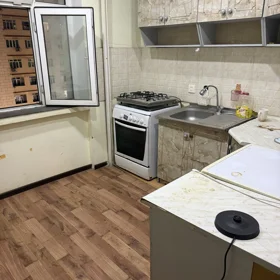 In Baku 60.0 m² apartment is for rent - Image 2